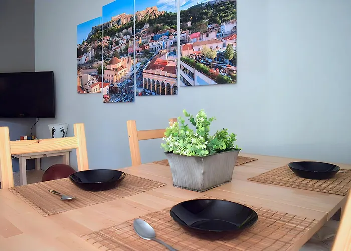 Modern 2 Bedroom Apartment Near Acropolis In The Heart Of The City - Explore Center By Foot